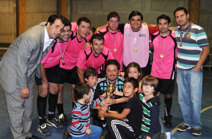 Corporación de Egresados UCEN realizó su primer campeonato de Futsal