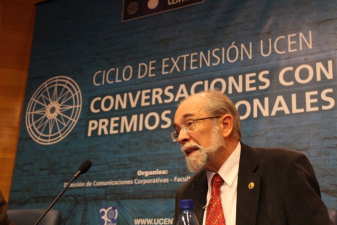 Astrónomo José Maza en el ciclo Conversaciones con Premios Nacionales: “Todos somos extraterrestres”