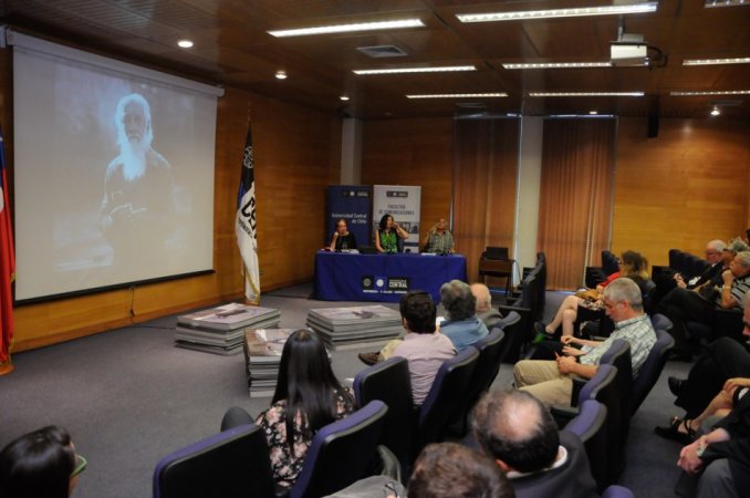 Facultad de Comunicaciones realizó un sentido y convocante homenaje a Clotario Blest