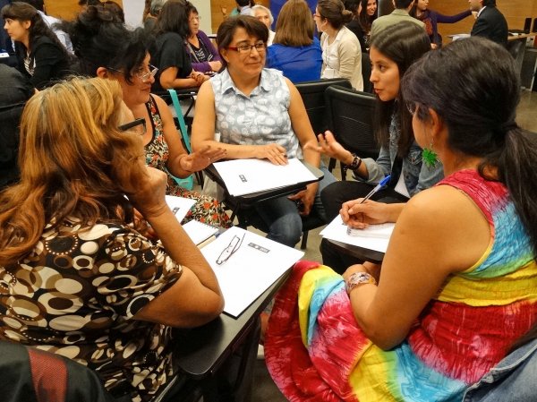 Treinta dirigentas sociales de Cerrillos se capacitan gracias a proyecto de estudiantes de Facipol