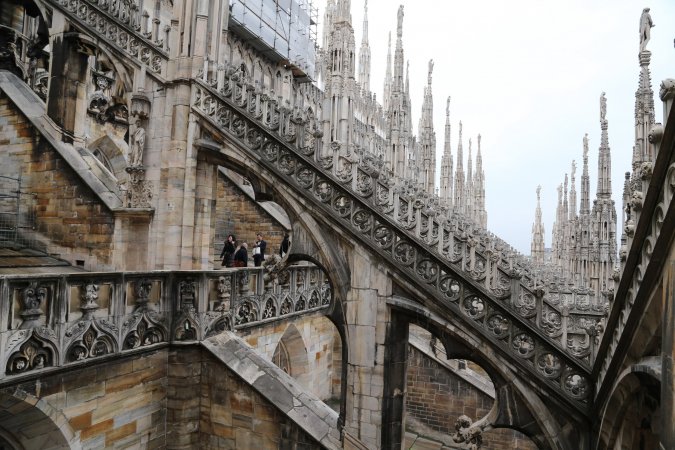 Docente y egresados de la Escuela de Arquitectura participan en encuentro de patrimonio en Italia