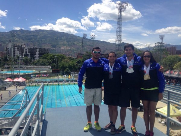 UCEN es el mejor equipo chileno en los Panamericanos de natación