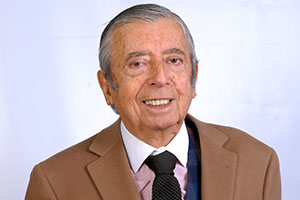 Hugo Llanos Mansilla, Universidad Central, La Haya, CIJ