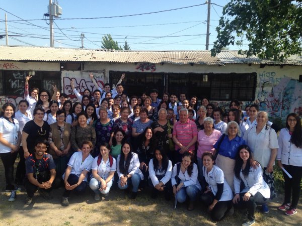 Estudiantes de Terapia Ocupacional confeccionan ayudas técnicas para adultos mayores