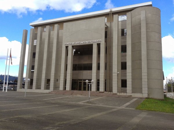 Corte acoge a tramitación recurso de Protección contra CMPC de Renaico impulsado por la Clínica Medioambiental UCEN