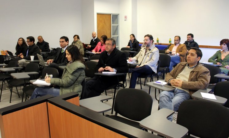 Participativo y exitoso Taller de Investigación en La Serena: “Formulación de Proyectos de Investigación”