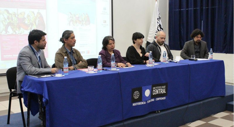 Colectivos internacionales presentan experiencias de autogestión cultural en seminario en la FAUP