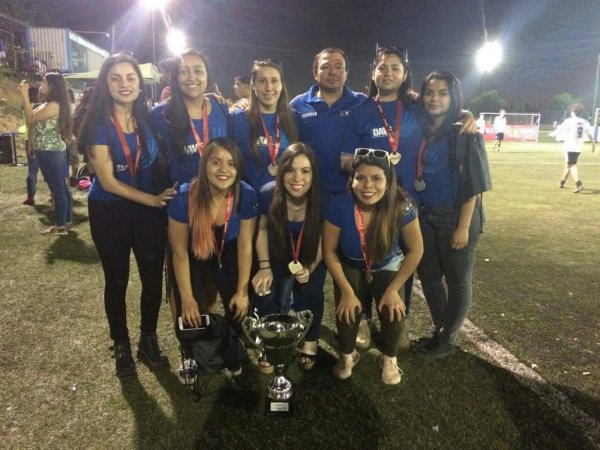 Centralinas en lo alto de Adupri: Campeonas en dos disciplinas