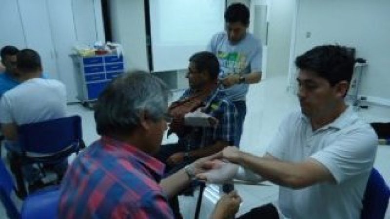 Central servicios realiza curso de primeros auxilios para funcionarios/as del Hospital San Borja.
