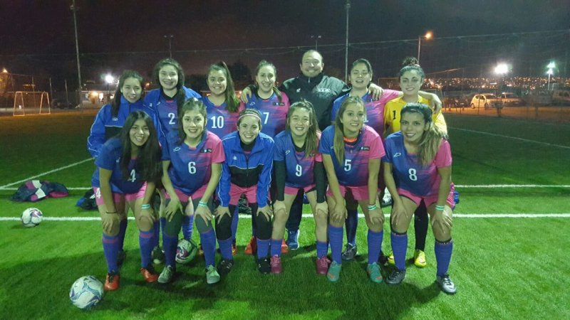 Centralinas levantaron la copa en La Serena