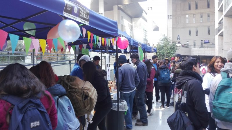 Estudiantes de Personal Training realizaron primera Feria de Vida Saludable