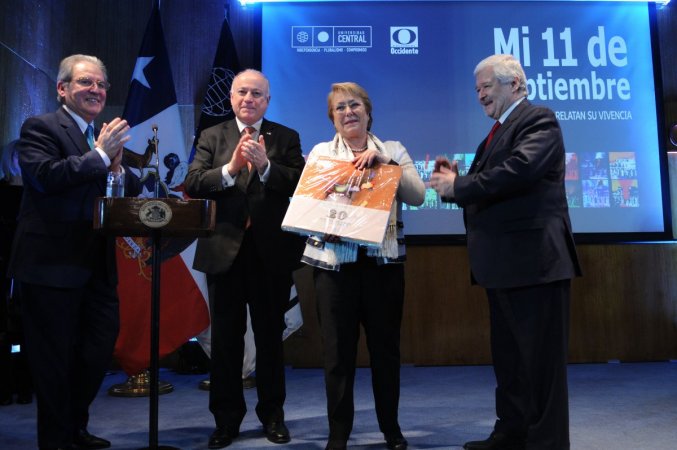 Presidenta Bachelet presentó libro sobre el Golpe Estado en la Universidad Central