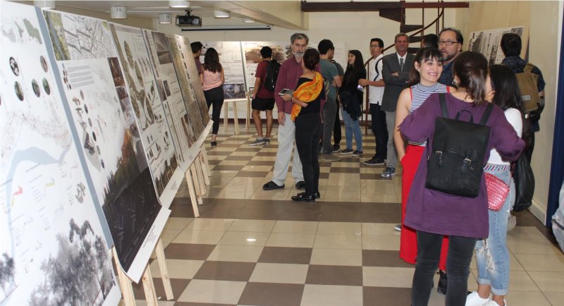 La FAUP expone proyectos destacados de estudiantes y docentes