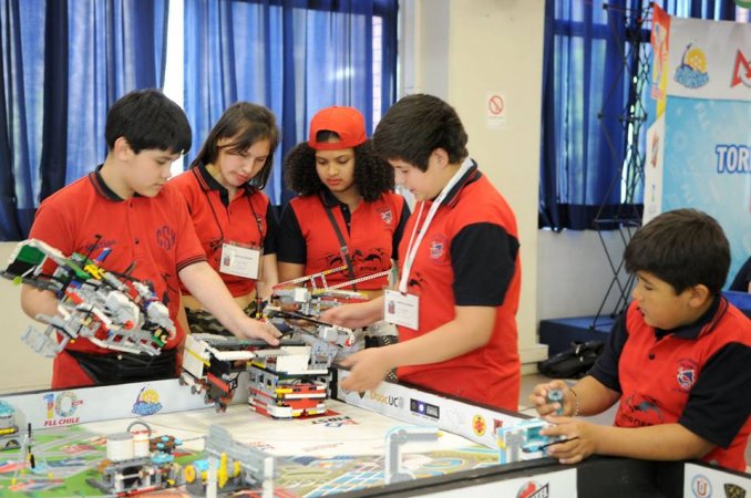 FING y First Lego League se unen para final regional