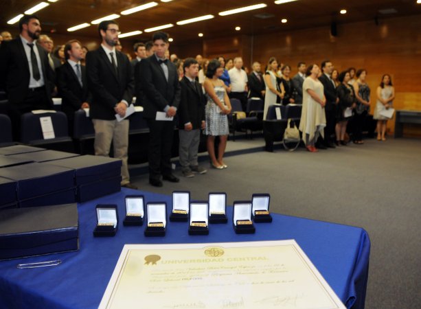 FACED graduó a la cuarta promoción del PRUFODIS