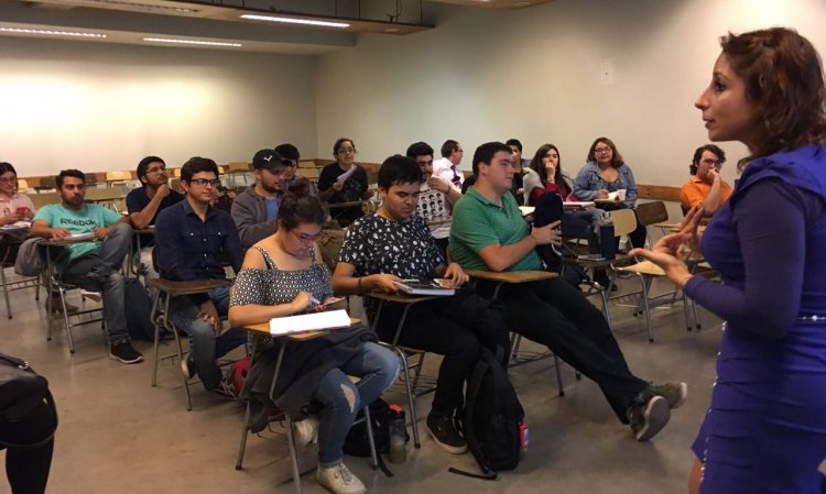 Comienzan los talleres profesionalizantes de la Facultad de Gobierno