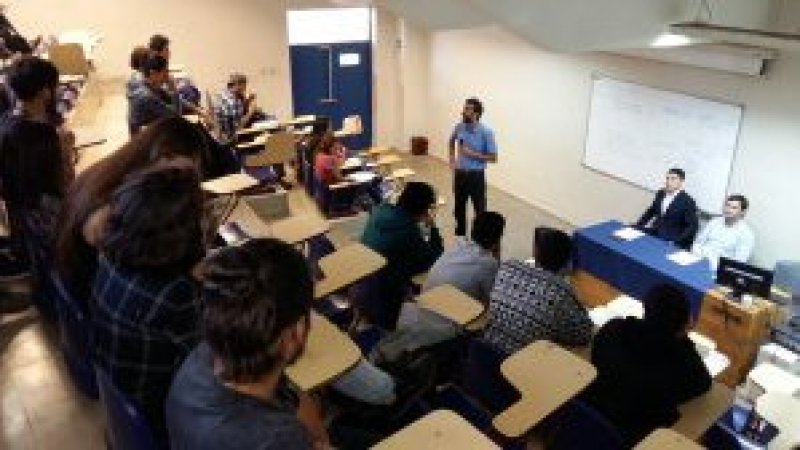 Psicología inició conversatorios entre estudiantes y ex-alumnos