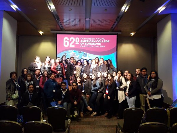 Estudiantes de TNS en Enfermería participaron del 62° Congreso Anual American College of Surgeons