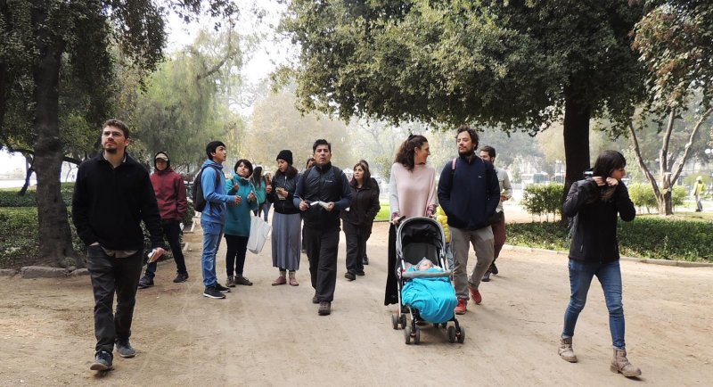 Escuela de Arquitectura del Paisaje se sumó al Día del Patrimonio con una ruta de árboles nativos en Providencia