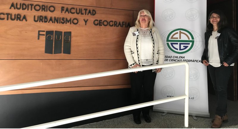 Investigadoras exponen en congreso internacional de Geografía en U. de Concepción