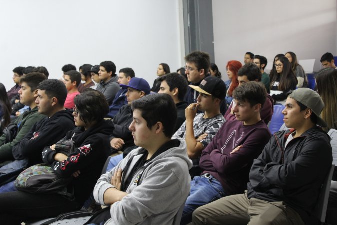 Universidad Central Región de Coquimbo recibe a sus nuevos/as estudiantes de la Facultad de Ingeniería y Arquitectura