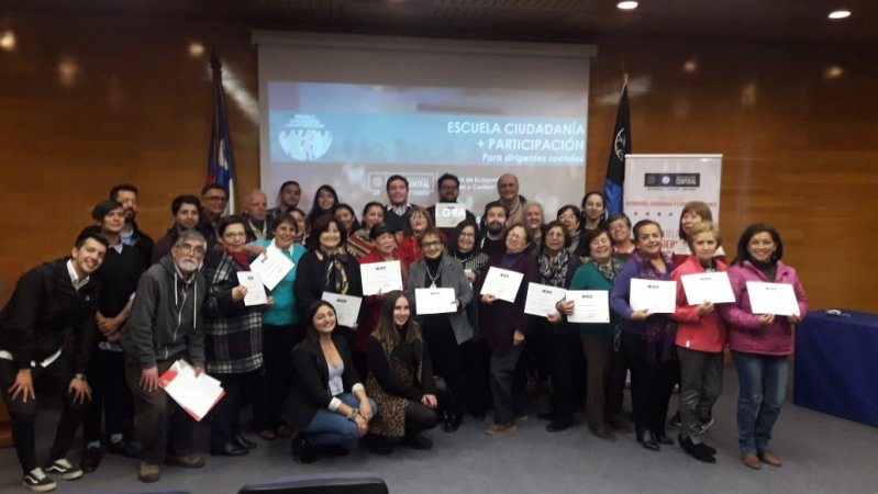 Escuela Ciudadanía + Participación certificó a más de un centenar de representantes de organizaciones sociales de Lo Espejo y Macul