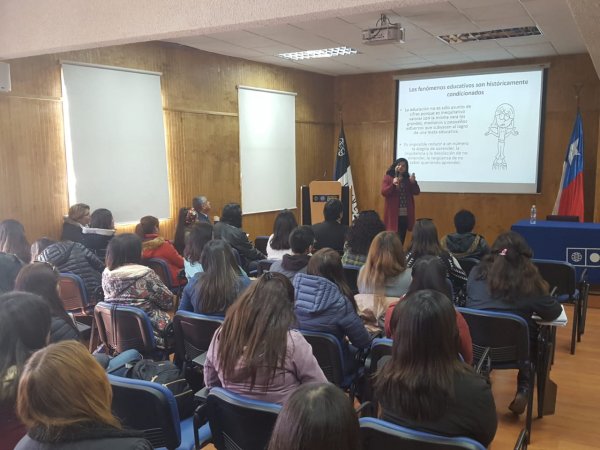 Seminario realizado por segundo título de Ped Ed. Diferencial aborda la importancia de la inclusión en el diario vivir