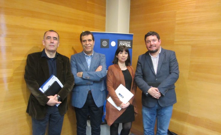 Alcalde de Macul abordó los desafíos de la gestión municipal en conversatorio con estudiantes de Ciencia Política y Administración Pública