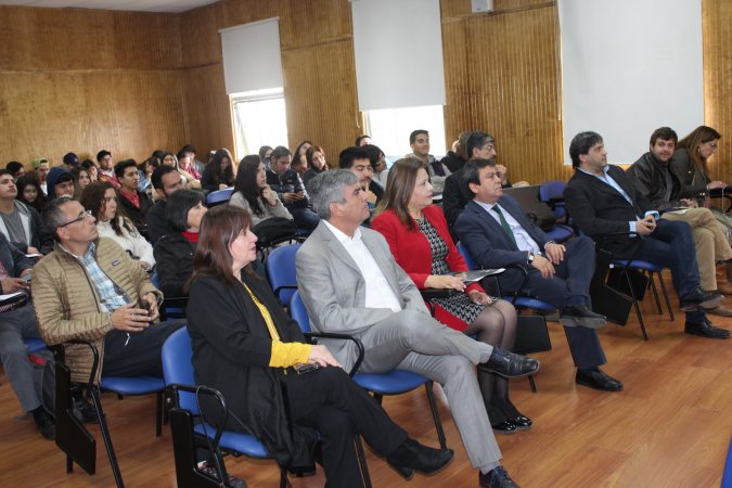 Presentan avances en jornada de difusión del proyecto FIC sobre astroturismo en la región