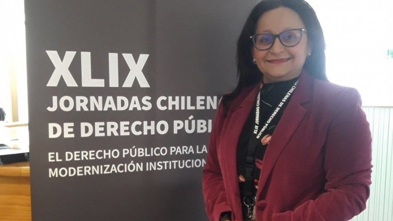 Académica expuso en las XLIX jornadas chilenas de derecho público