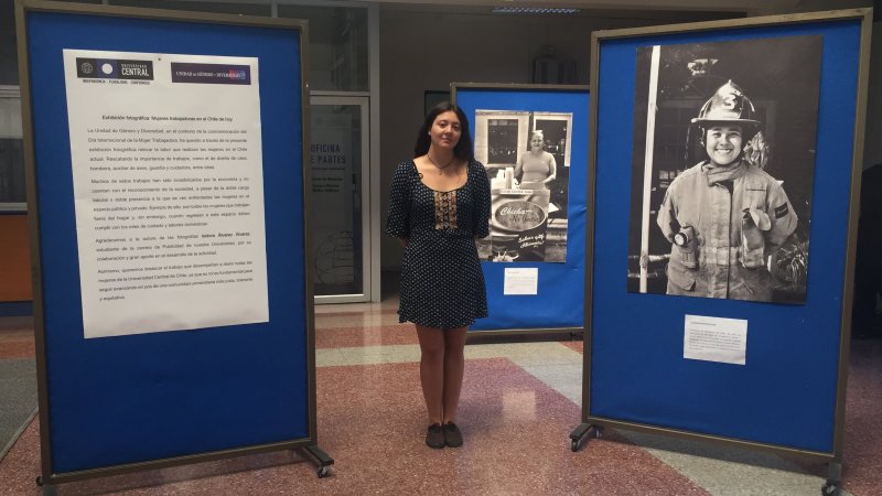 “Mujeres Trabajadoras en el Chile de hoy”: Exhibición fotográfica de la Unidad de Género y Diversidad