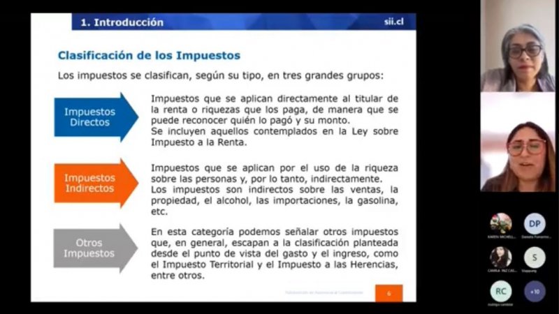 Carrera de Derecho realiza actividad para egresados y estudiantes de último año