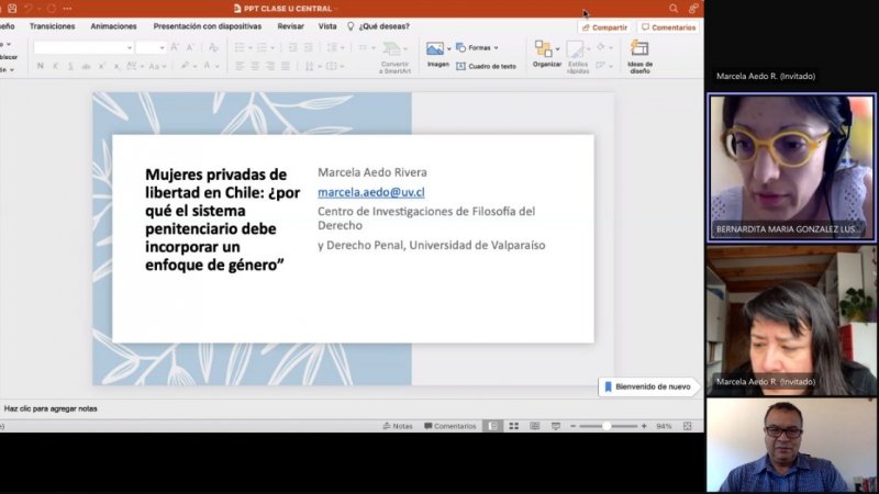 Profesora de la Universidad de Valparaíso realiza clase sobre derecho penal con perspectiva de género a doctorandos