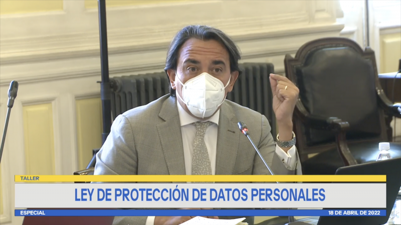 Decano de la FACDEH participó en taller de protección de datos organizado por Cámara de Diputados