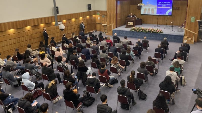 Presidente de la Corte Suprema inauguró año académico de la Facultad de Derecho y Humanidades