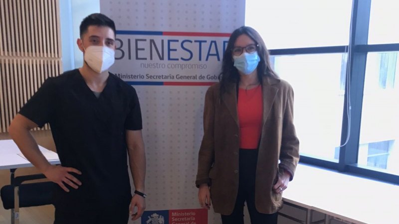 Visita de ministra Camilla Vallejo marca el cierre de operativos de intervención quiropráctica en Ministerio Secretaría General de Gobierno