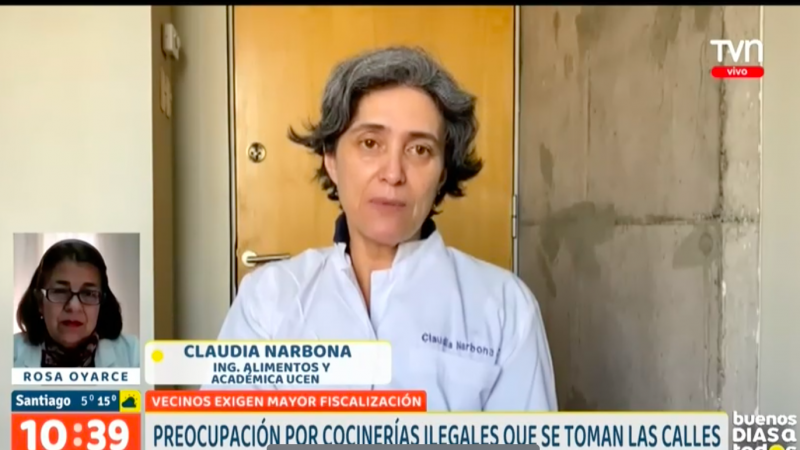 Académica Claudia Narbona se refirió a la importancia de la manipulación de alimentos para evitar la contaminación cruzada