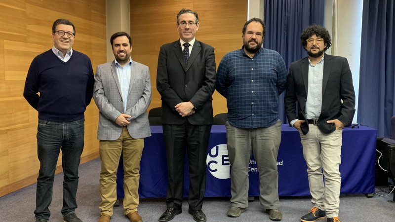 Actividad de InES Ciencia Abierta da el vamos a la Semana de la Ciencia en la UCEN