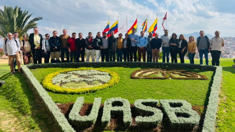 Investigador de IIP Facsalud participa como profesor Invitado en Programa de Doctorado de la Comunidad Andina de Naciones