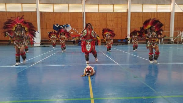 Gala folclórica reúne a la comunidad universitaria con la presentación de diversos artistas regionales