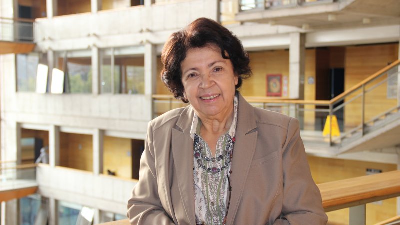 María Victoria Peralta: «La educación, es una labor social para la cual no necesariamente se necesita ser un profesional de la educación»
