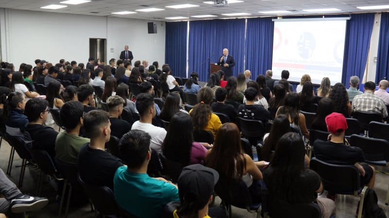 FECS celebró la bienvenida a sus nuevos estudiantes