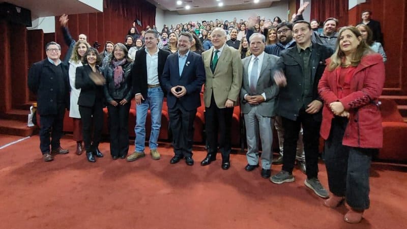 Con multitudinaria asistencia de emprendedores se realizó el lanzamiento del programa IMPACTA del Gobierno de Santiago