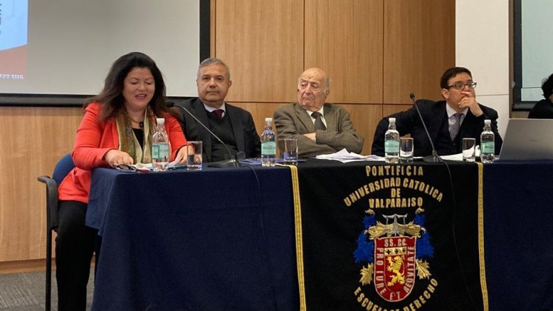 Académico Santiago Zárate expuso en congreso internacional de Derecho Romano