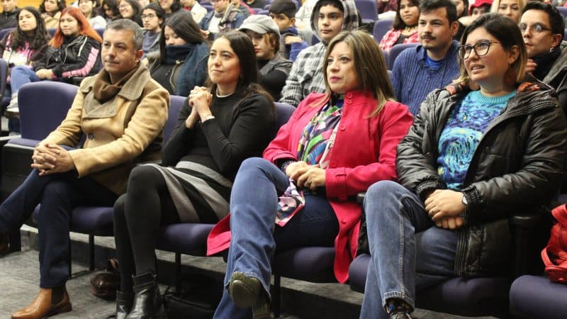 50 jóvenes de Quilicura participaron de la Escuela de Formación en liderazgo comunitario