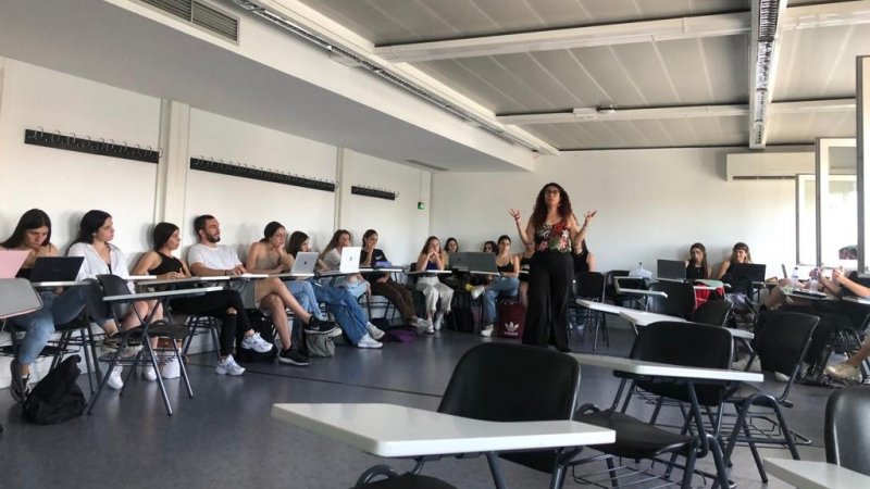 Académica Magaly Garrido realizó pasantía de investigación en España