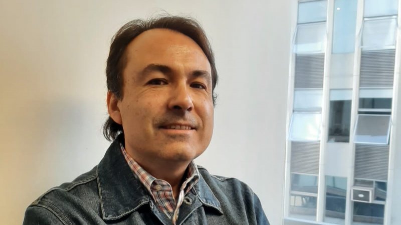 Dr. Nicolás Gómez publica investigación en la destacada revista CUHSO