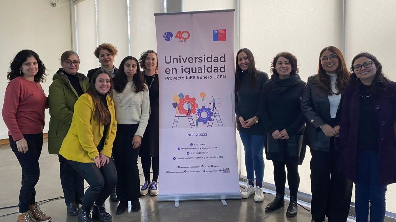 Núcleo de autonomías de género realizó su primer seminario con gran participación de estudiantes