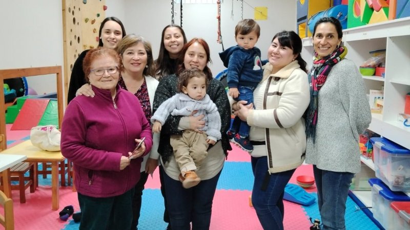 Taller de Atención Temprana de CAETO realiza cierre junto a familias participantes