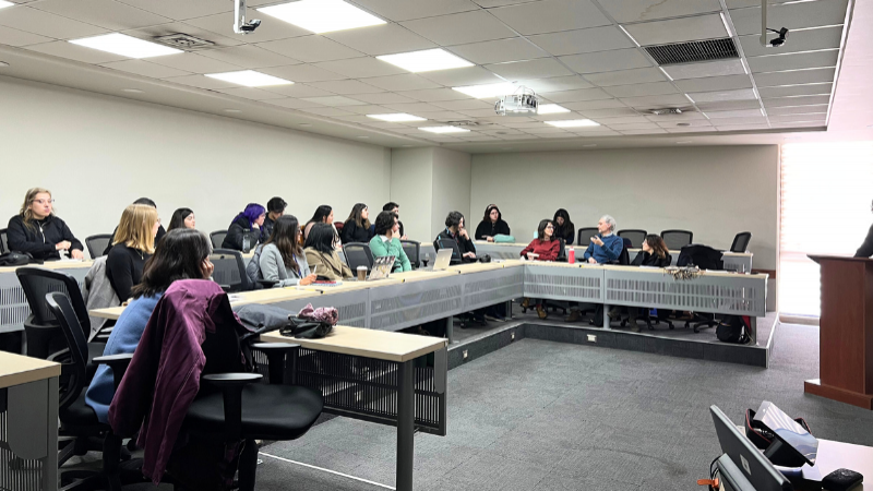 Centro de Estudios Comparados de Corea realizó seminario que abordó Asia Oriental desde las Humanidades